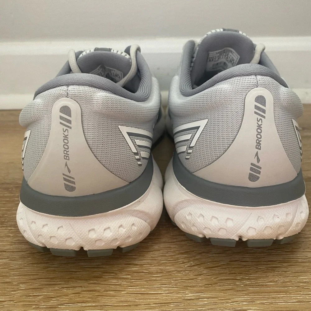 Brooks Ghost 13 Sneakers - Picture 8 of 11